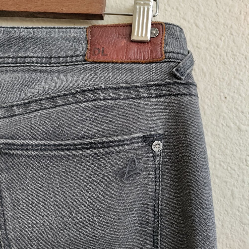 DL1961 Amanda Skinny Jeans Zurich 4 Way Stretch Size 28 - Picture 6 of 15